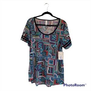 NWT LuLaRoe Classic T